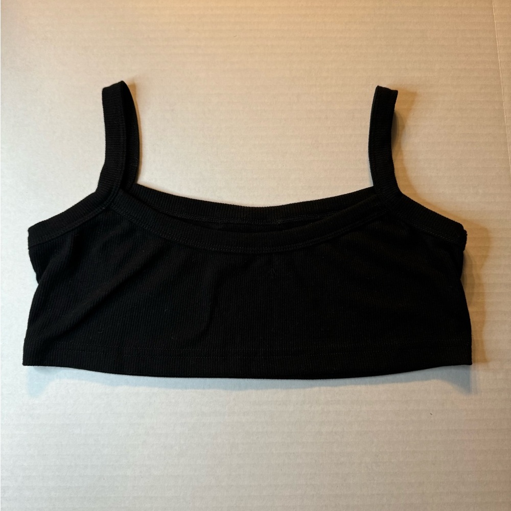 Black short top